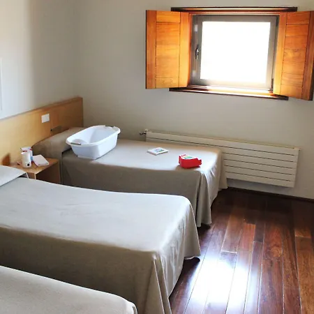 霍斯塔加利亚波夫莱特酒店 3*