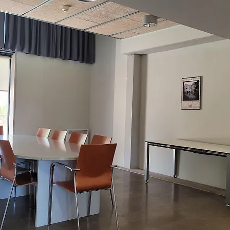 霍斯塔加利亚波夫莱特酒店