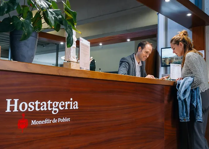 Hostatgeria De 3* Poblet