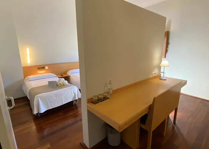 Hotel Hostatgeria De